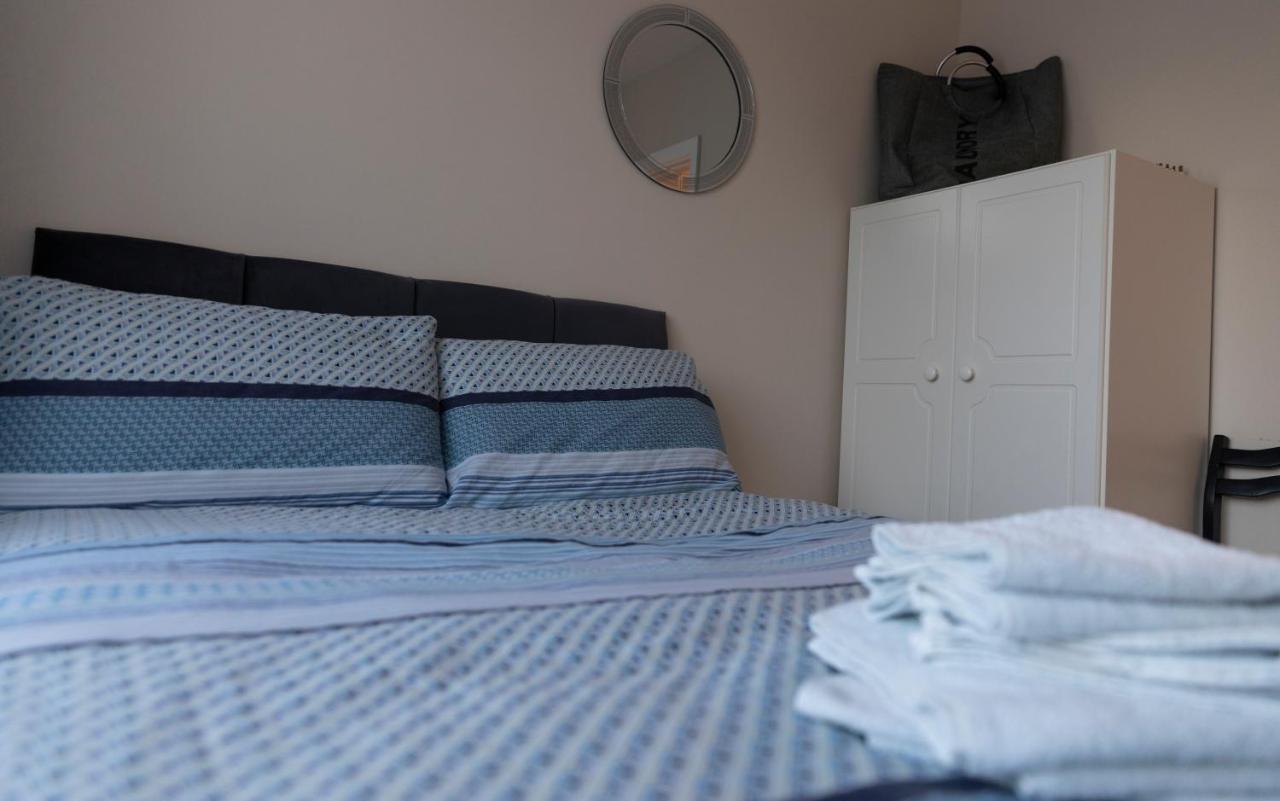 Barrybeag 1 Bedroom Apartments 발리바우한 외부 사진